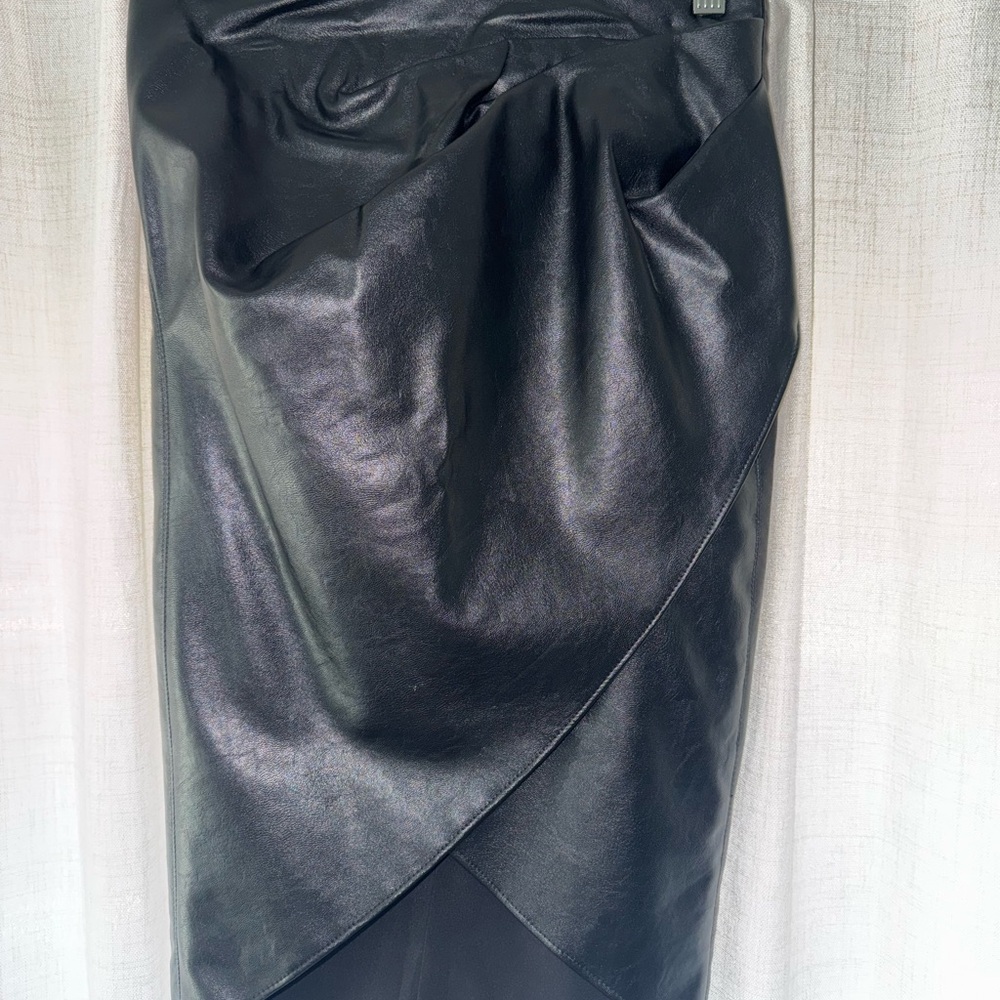 Bailey 44 Black Leather Midi Skirt